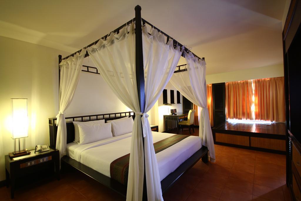Avantika Boutique Hotel Patong Exterior foto