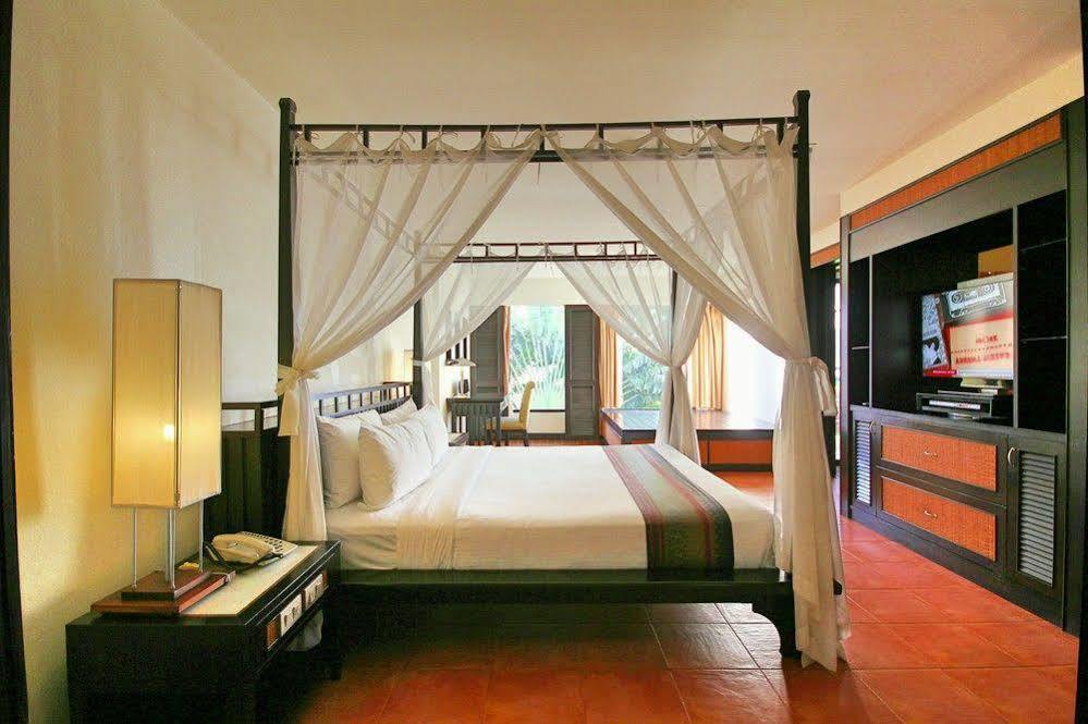 Avantika Boutique Hotel Patong Exterior foto
